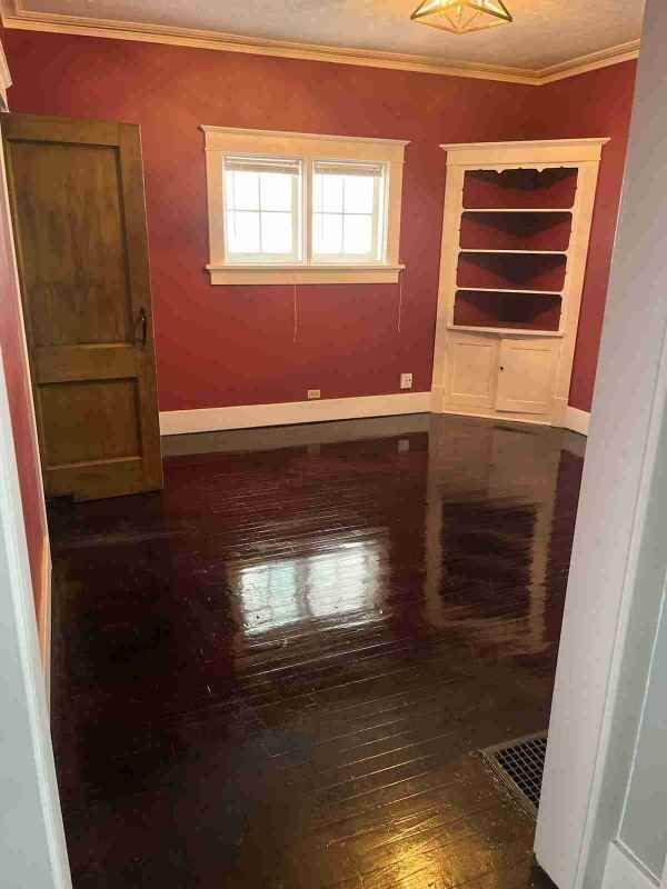 1225 Amherst Pl - Photo 5 of 19