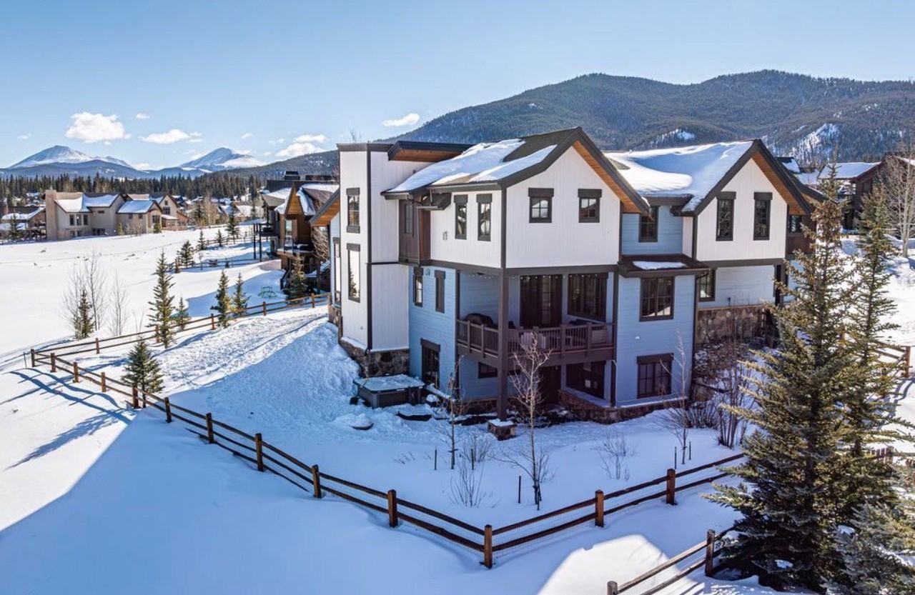 80 Mule Deer Ct