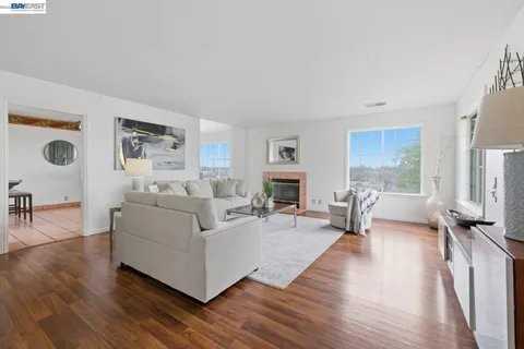 1019 Central Blvd - Photo 6 of 36