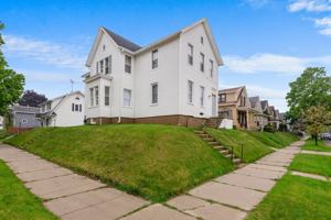 featured image of 903 High Ave /S 9Th St