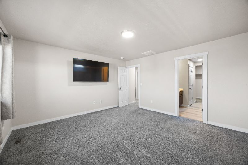 15335 Stovall Ave - Photo 2 of 19