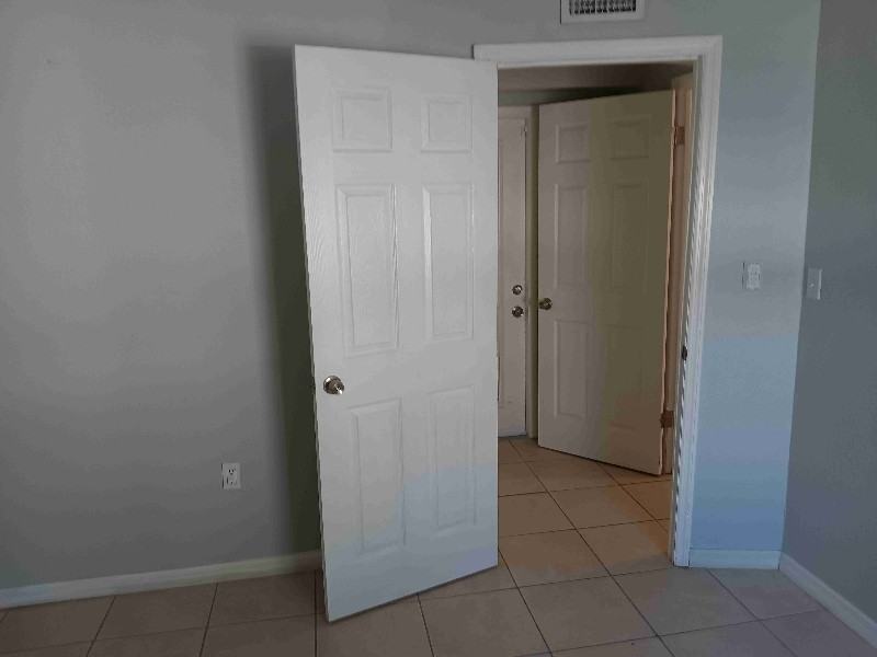 1512 70th Ave N - Photo 7 of 11