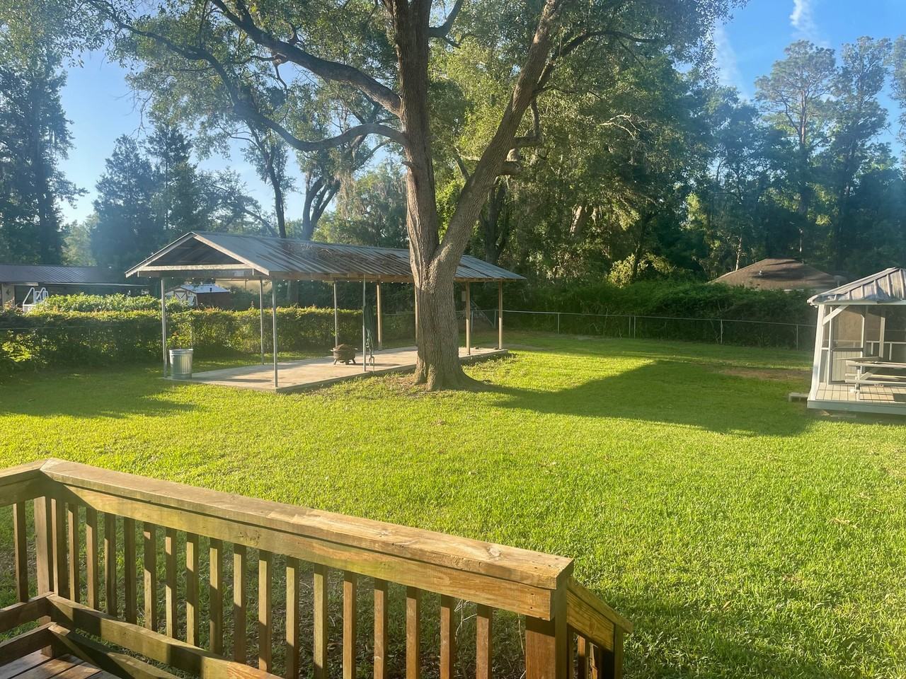 156 Se Polk Ln - Photo 3 of 14