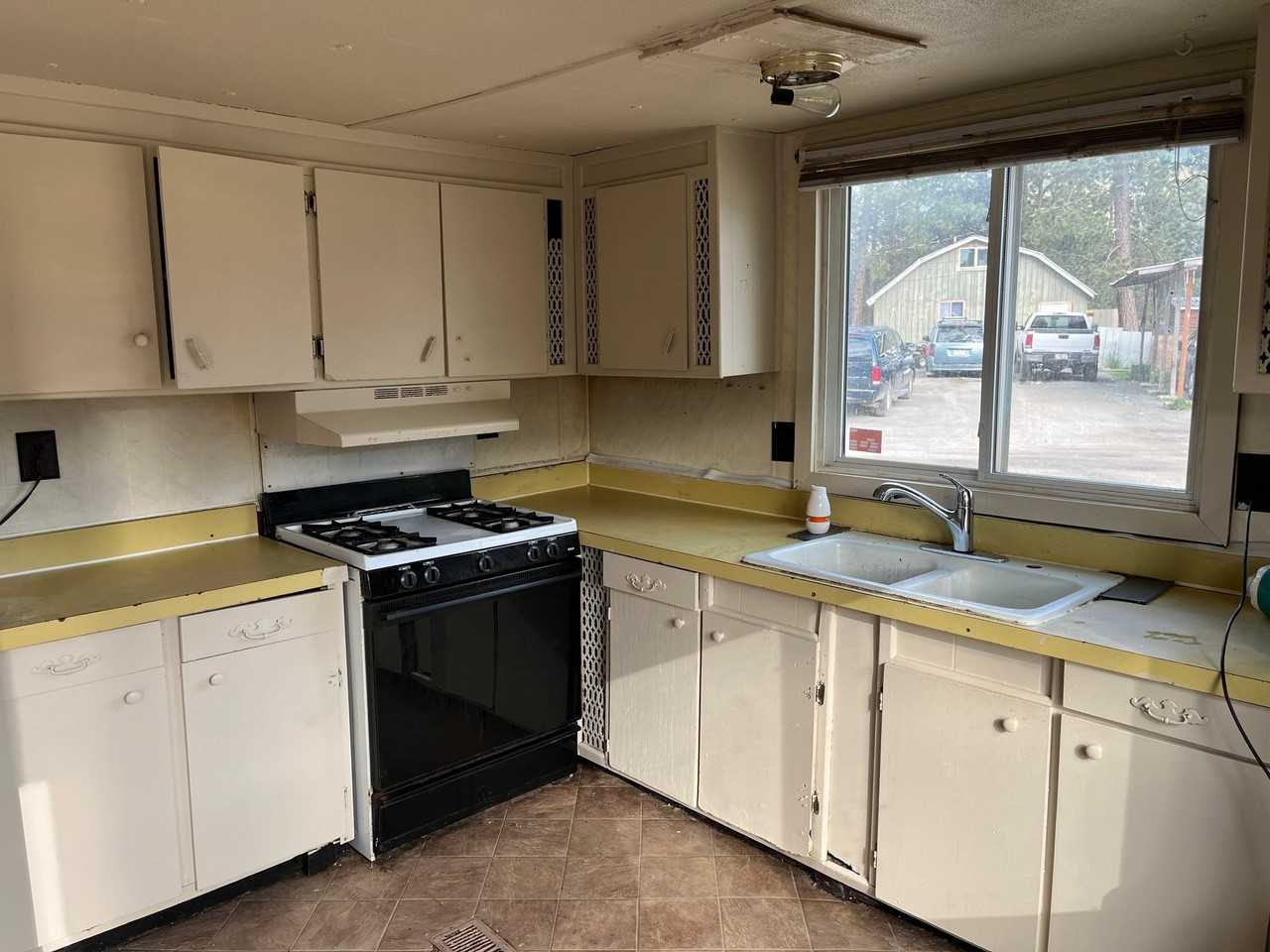 1130 Hiway Fls #5 - Photo 3 of 18
