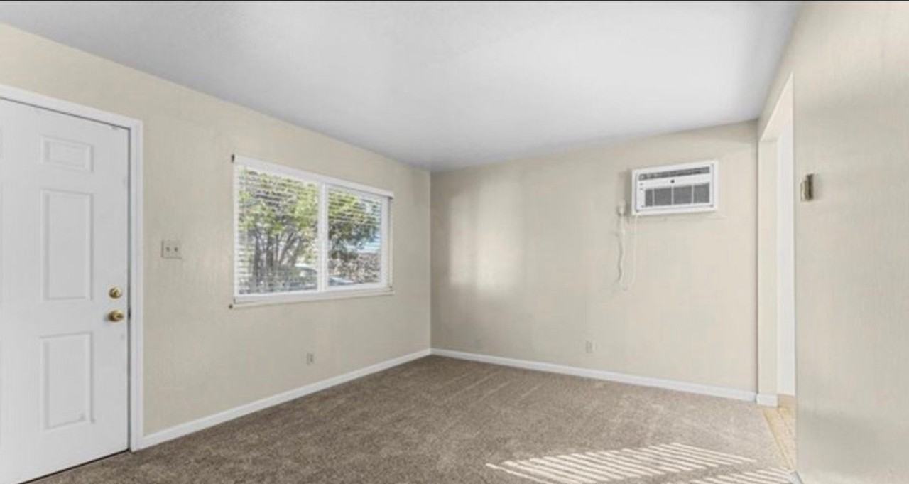 1842 5th Ave - Photo 3 of 8