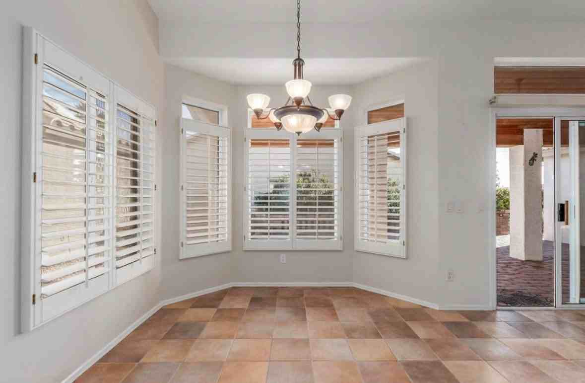 15089 W Verde Ln - Photo 6 of 7