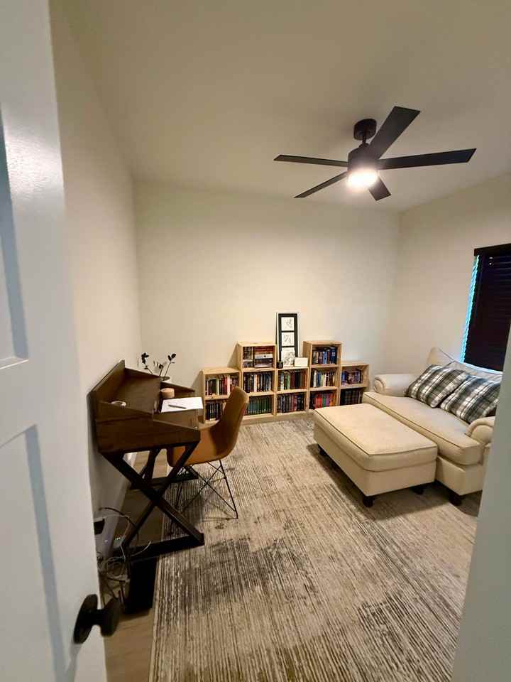 5319 Upshaw Dr - Photo 2 of 11