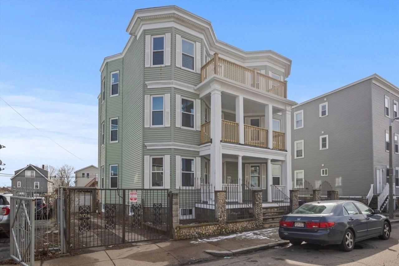 7 Speedwell St #3 - Photo 2 of 20