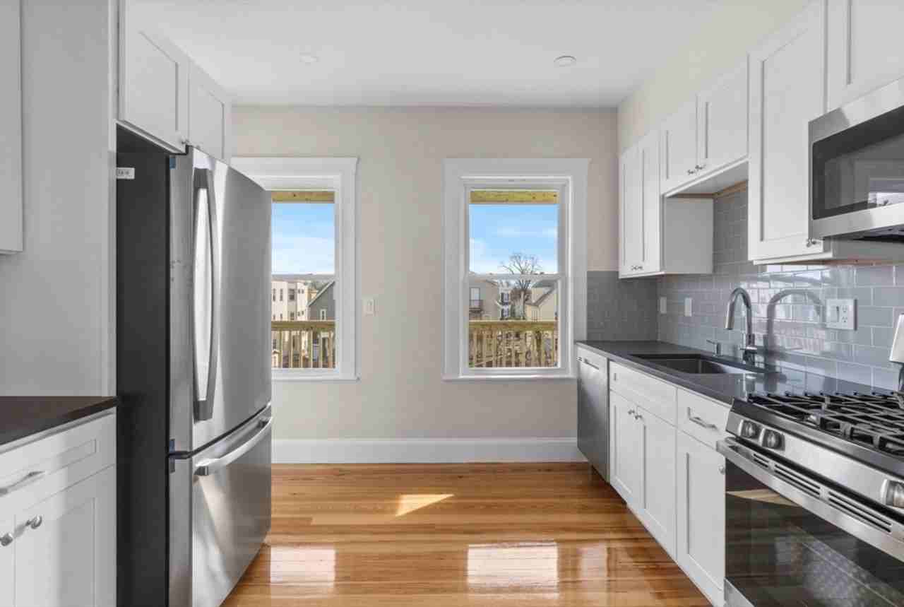 7 Speedwell St #3 - Photo 5 of 20