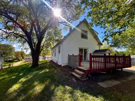 featured image of 1156 8th Ave S #1