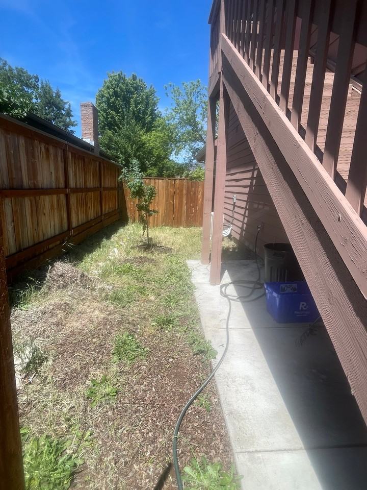 91 Randy St - Photo 6 of 8