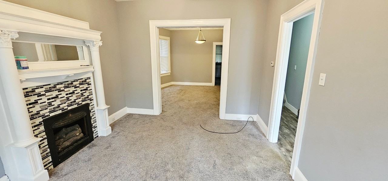 1629 Vine St #1629 - Photo 2 of 11