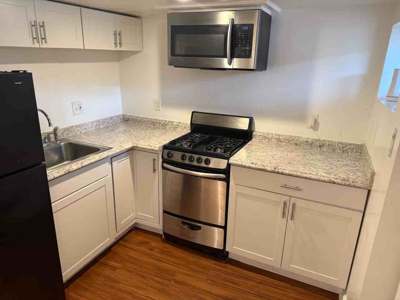 4020 Blaine St Ne #BS - Photo 4 of 6