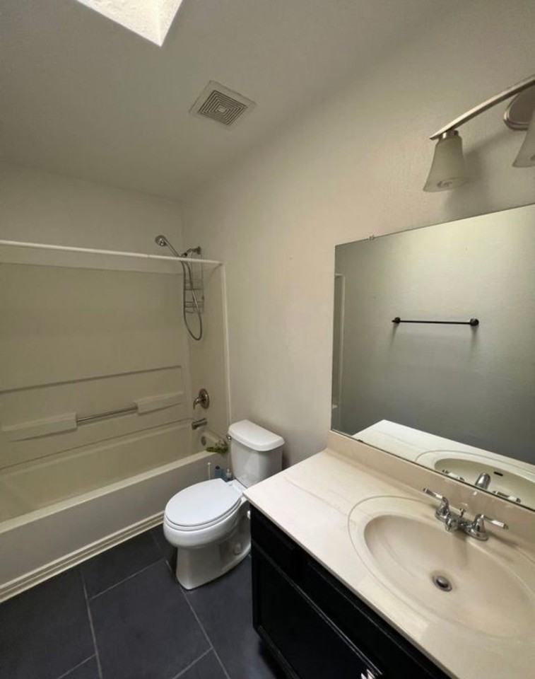 10219 Andalusian Ave Sw - Photo 7 of 12
