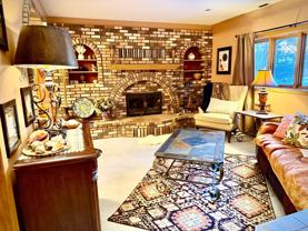 6485 Grandview Dr - Photo 1 of 1