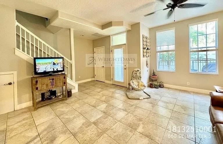 660 Delmar Ter S - Photo 4 of 15
