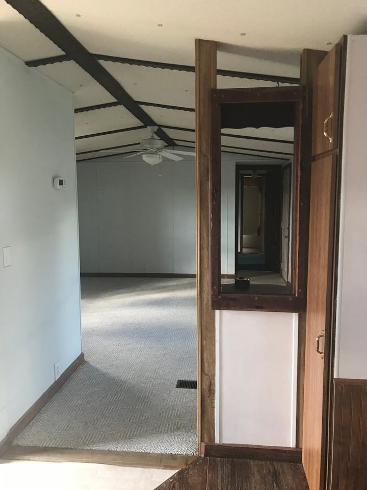 2600 Thurman Griffin Rd - Photo 2 of 9