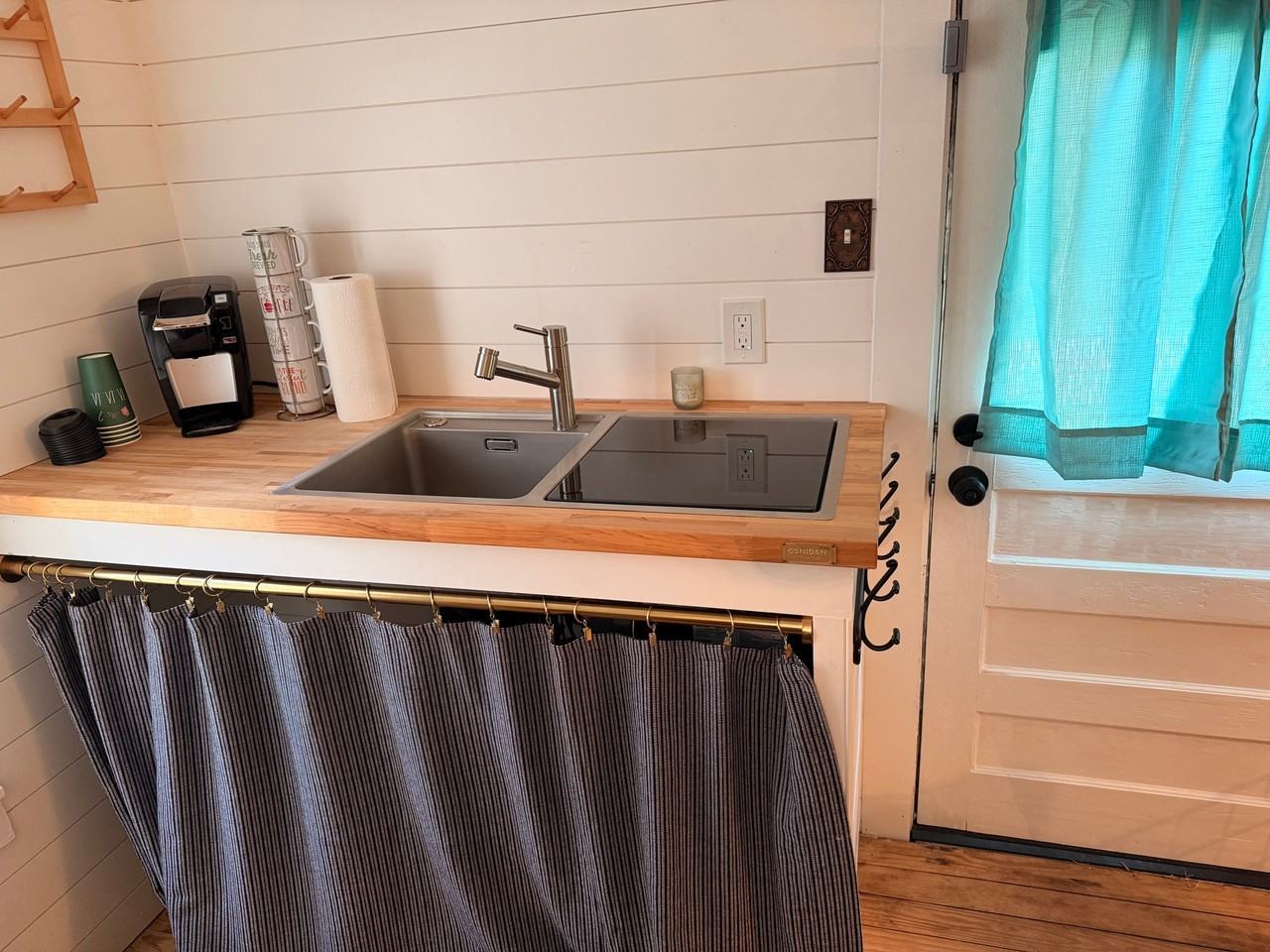 811 Ivy Ave - Photo 5 of 9