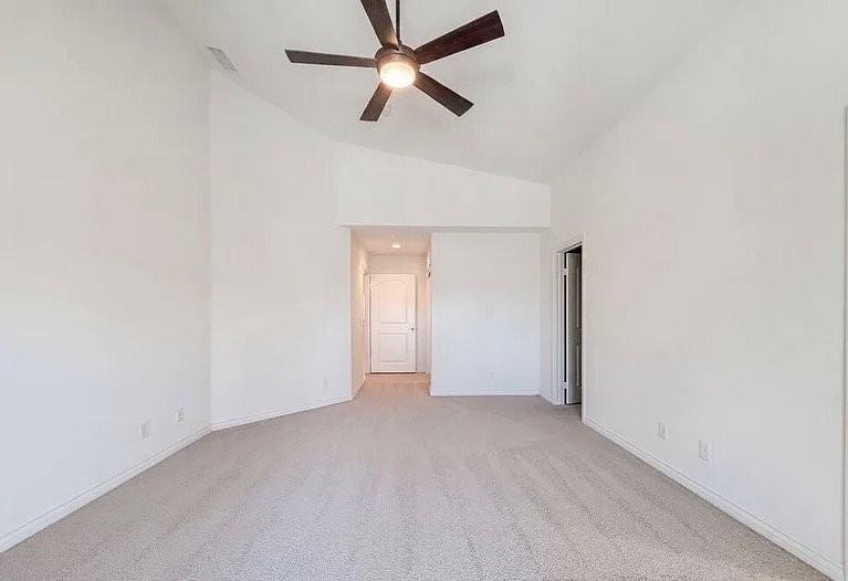 4202 Coolidge Ave - Photo 3 of 8