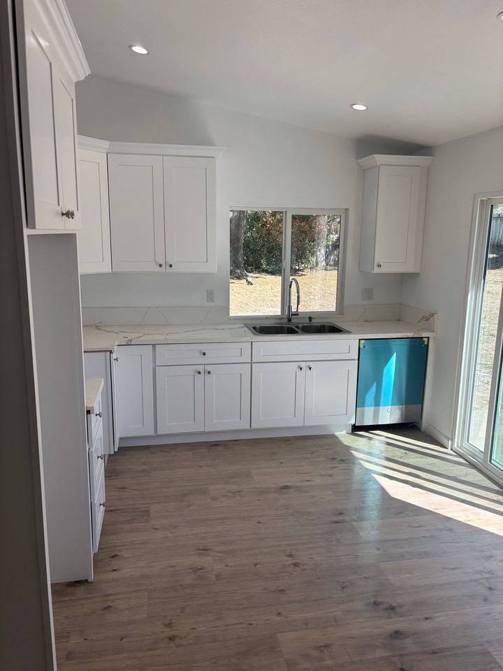 25899 Amapolas St - Photo 3 of 11