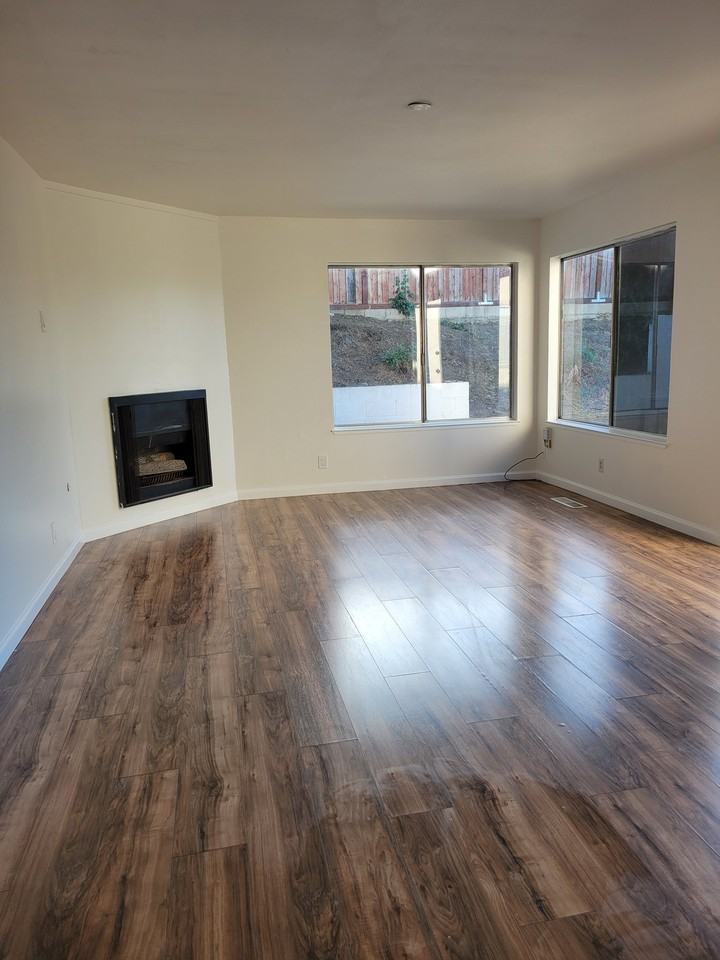 4655 Bolero Dr - Photo 3 of 14