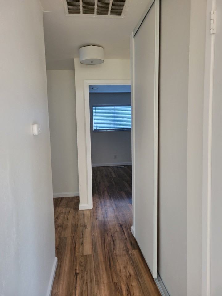 4655 Bolero Dr - Photo 6 of 14