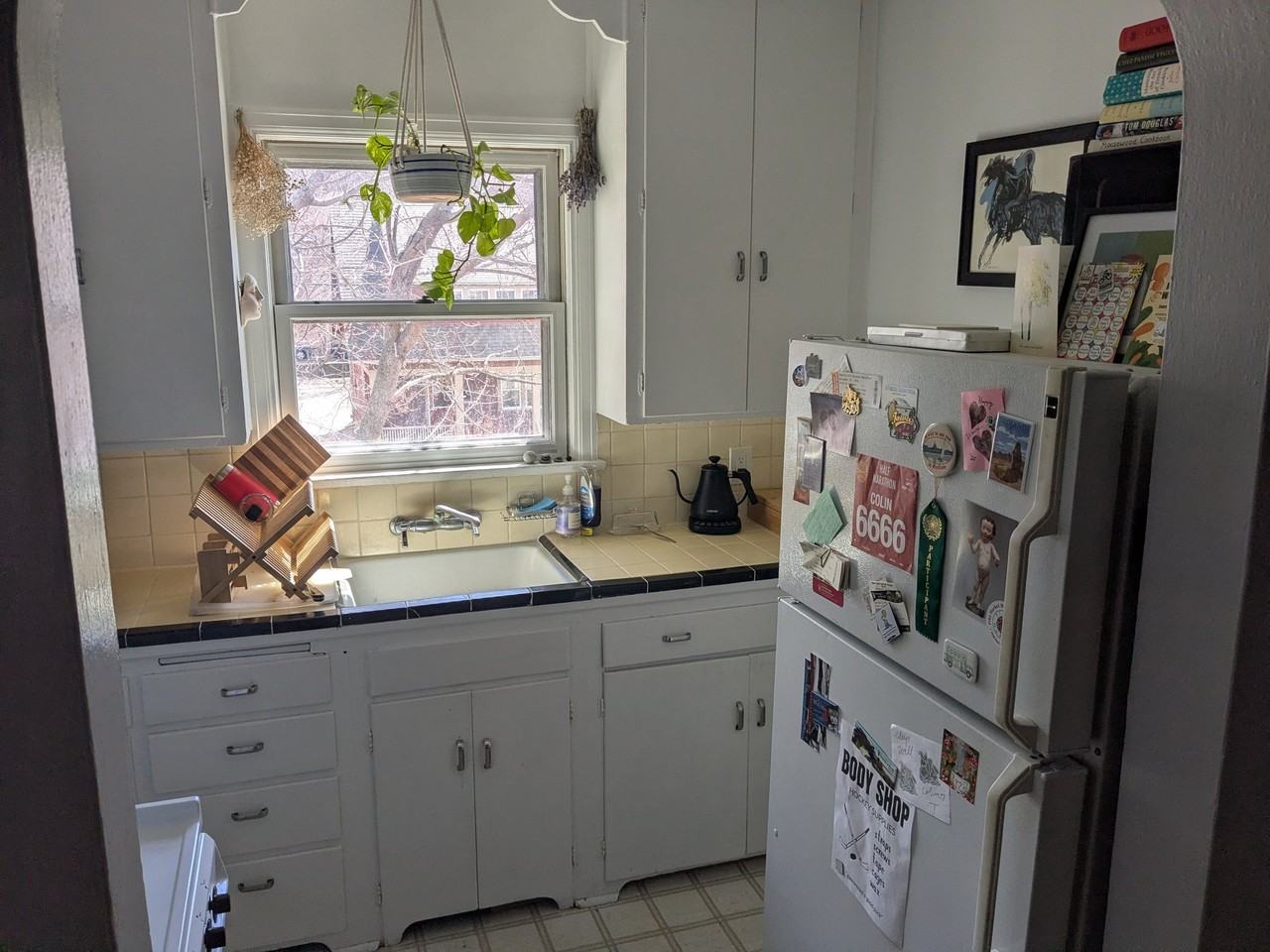 402 Paunack Pl - Photo 4 of 7