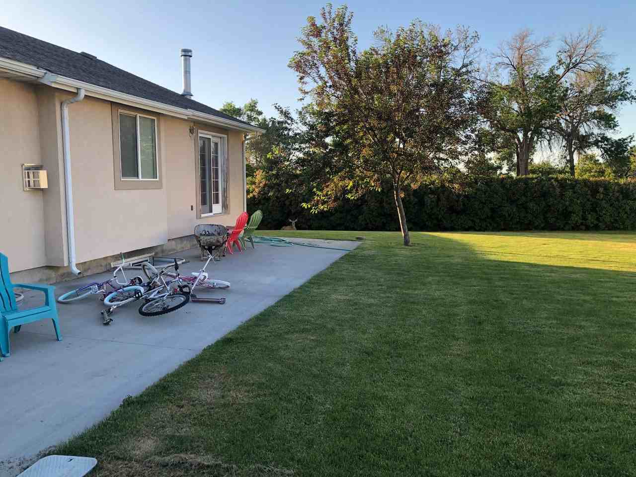 525 Se - Photo 3 of 3
