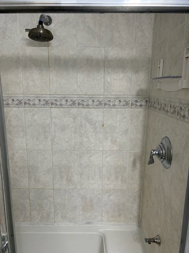 24 Jamaica Colony #3 - Photo 7 of 28