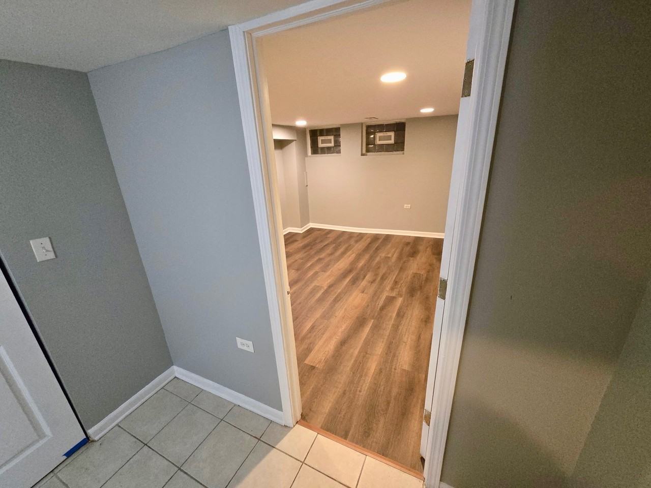 7011 S East End Ave #A - Photo 5 of 5