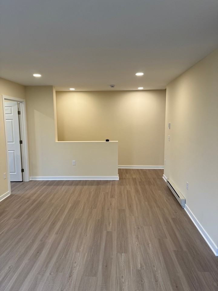 135 E Ross St #2ndFL - Photo 2 of 12