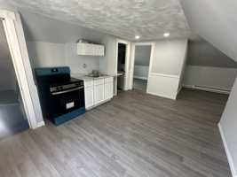 featured image of 34 Fletcher St #4