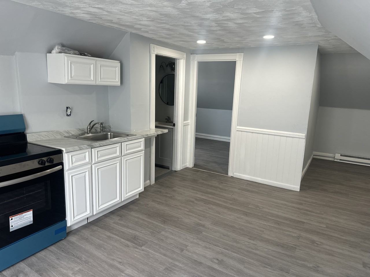 34 Fletcher St #4 - Photo 2 of 12