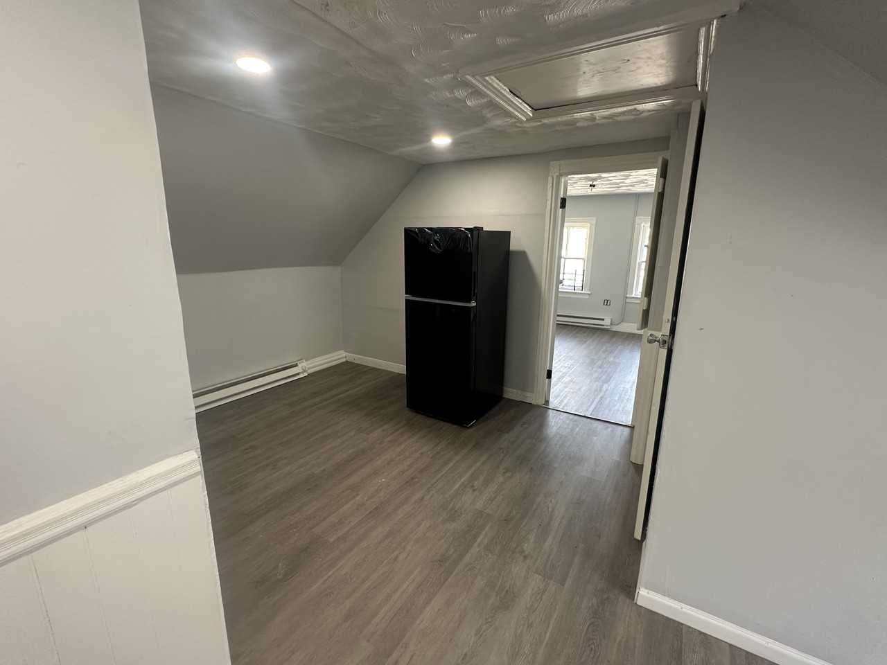 34 Fletcher St #4 - Photo 4 of 12