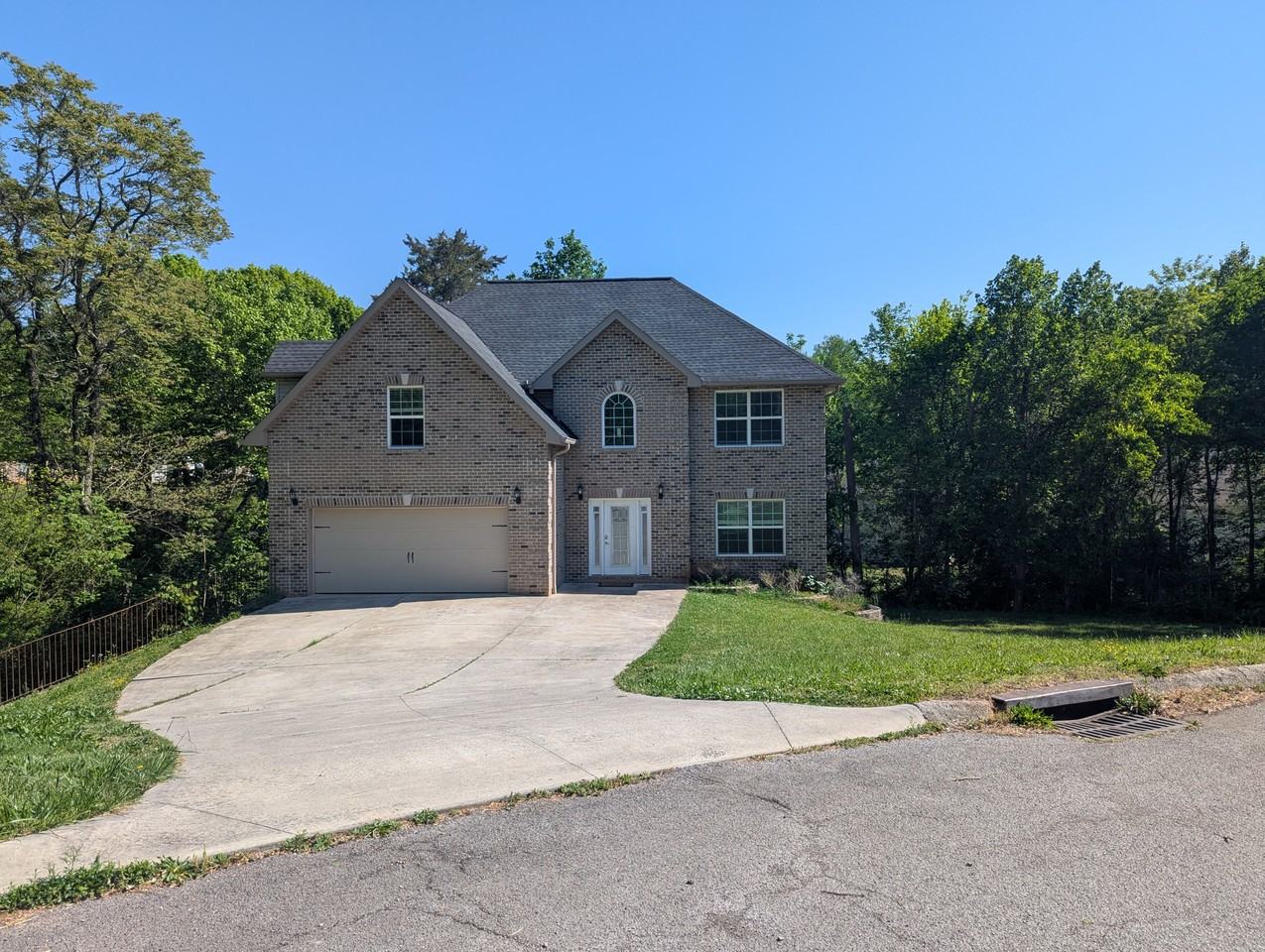 1130 Twin Hill Ln #NA - Photo 2 of 35