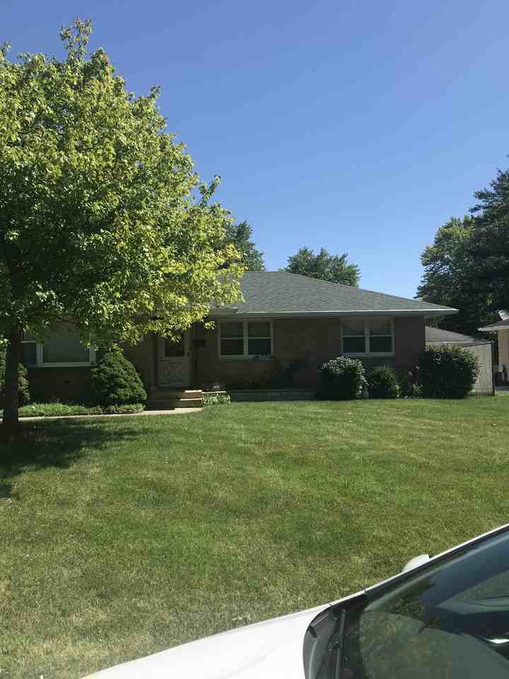 724 Pleasant St #NA - Photo 2 of 20