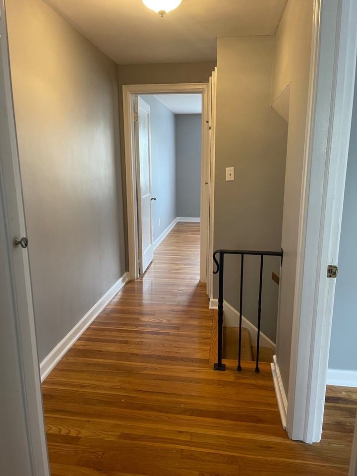 966 Sheridan Ave #966 - Photo 4 of 7