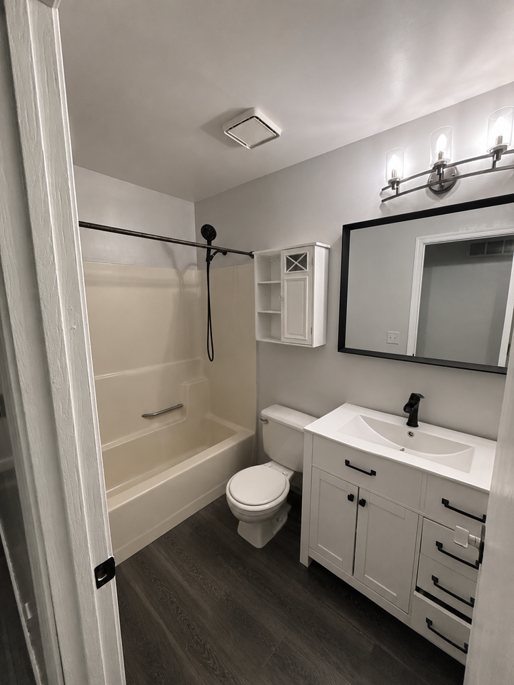 183 Kunze Dr #NA - Photo 2 of 10