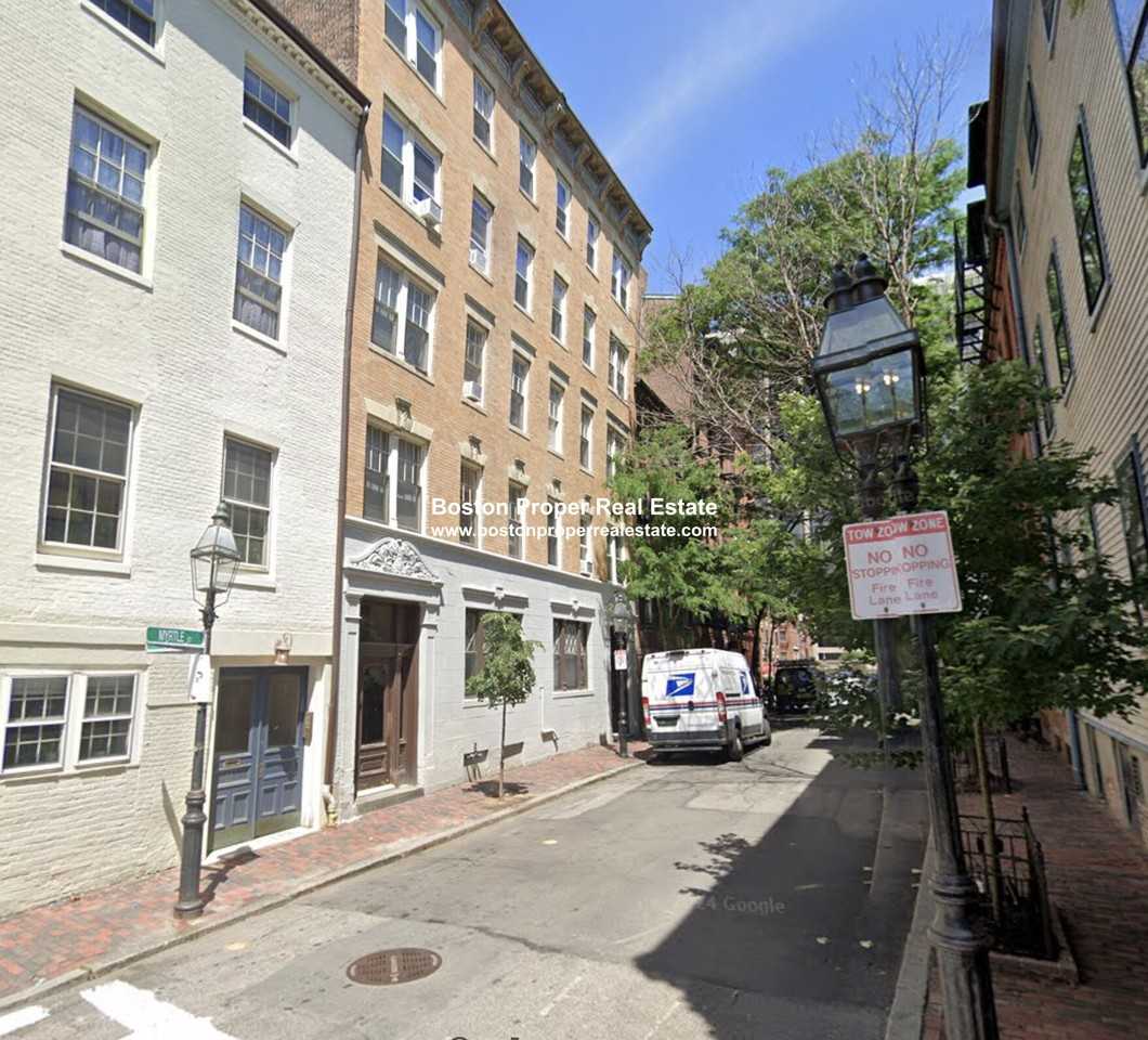 9 Myrtle St #8 - Photo 4 of 6