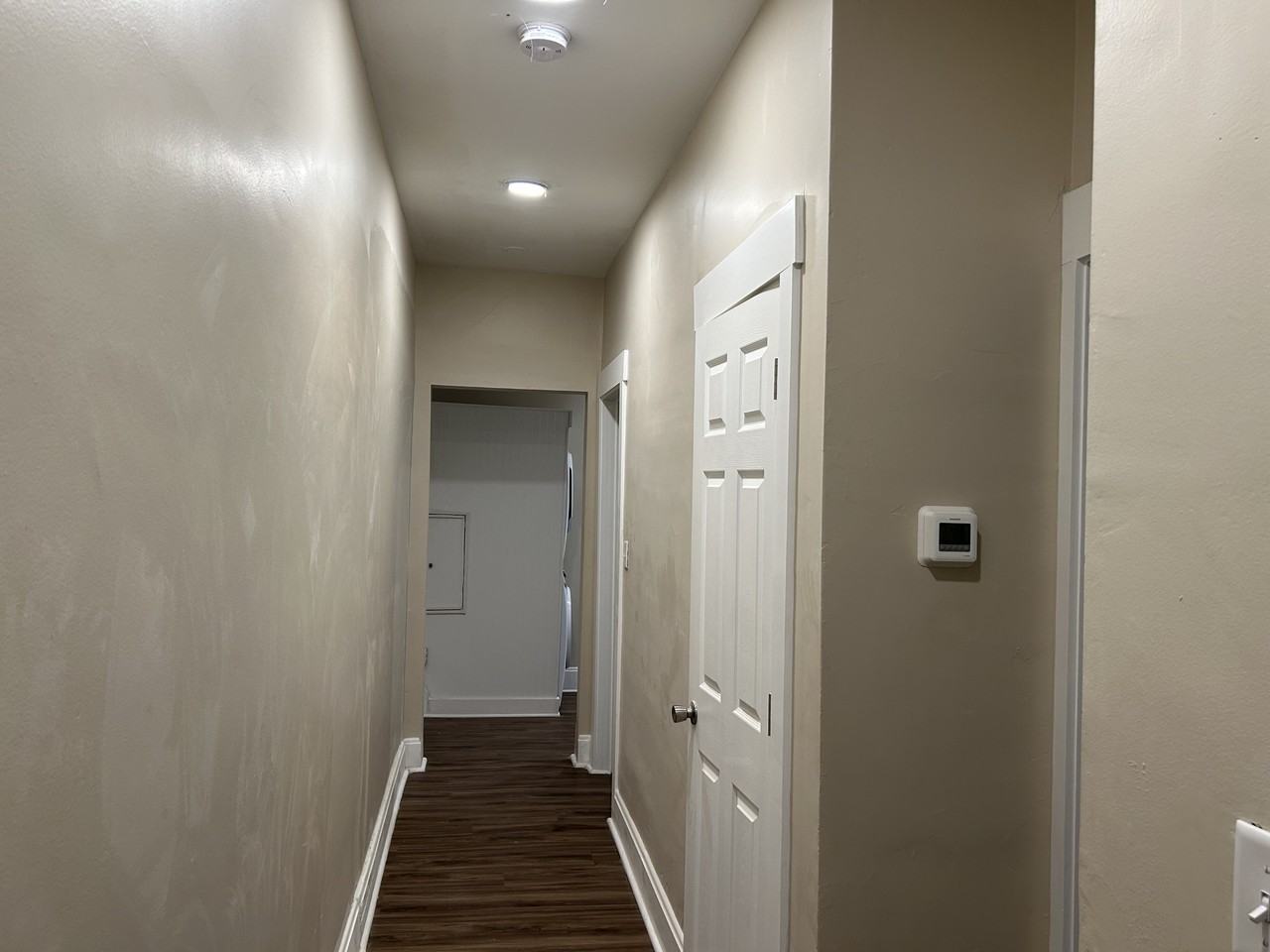 2033 Weyer Ave #4 - Photo 6 of 10