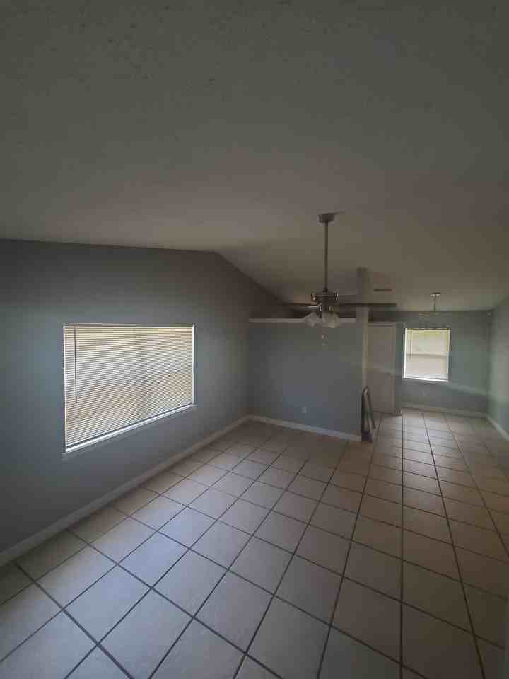 2153 S Rio Grande Ave #NA - Photo 5 of 6