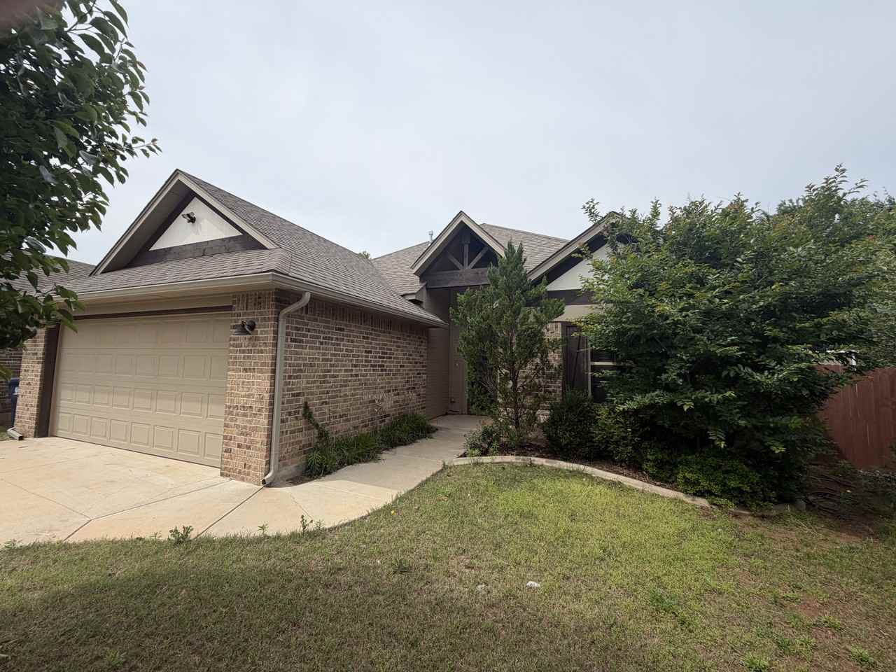 10021 Sw 21st St #NA - Photo 2 of 18