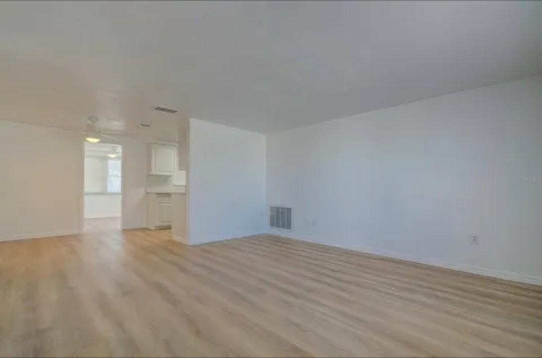 11138 Yellowwood Ln #NA - Photo 5 of 17