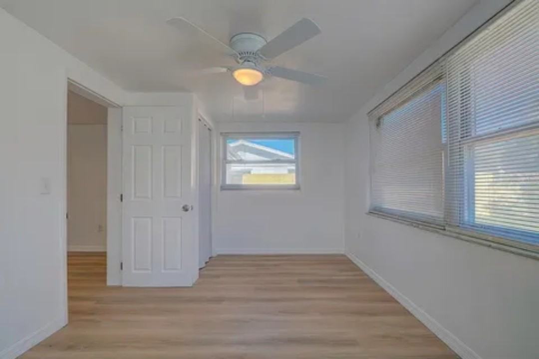 11138 Yellowwood Ln #NA - Photo 6 of 17