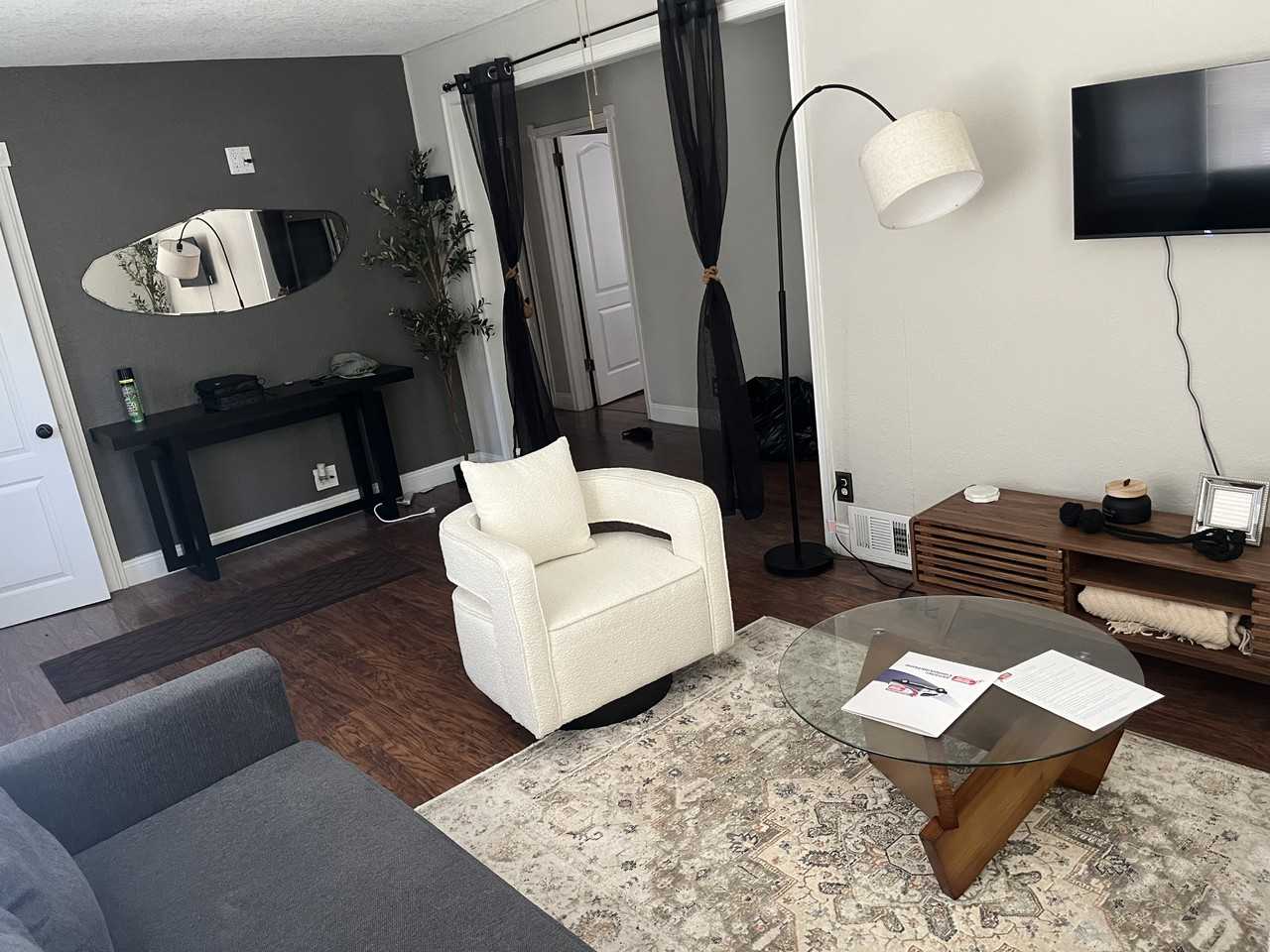 2118 S 47th St #NA - Photo 2 of 11