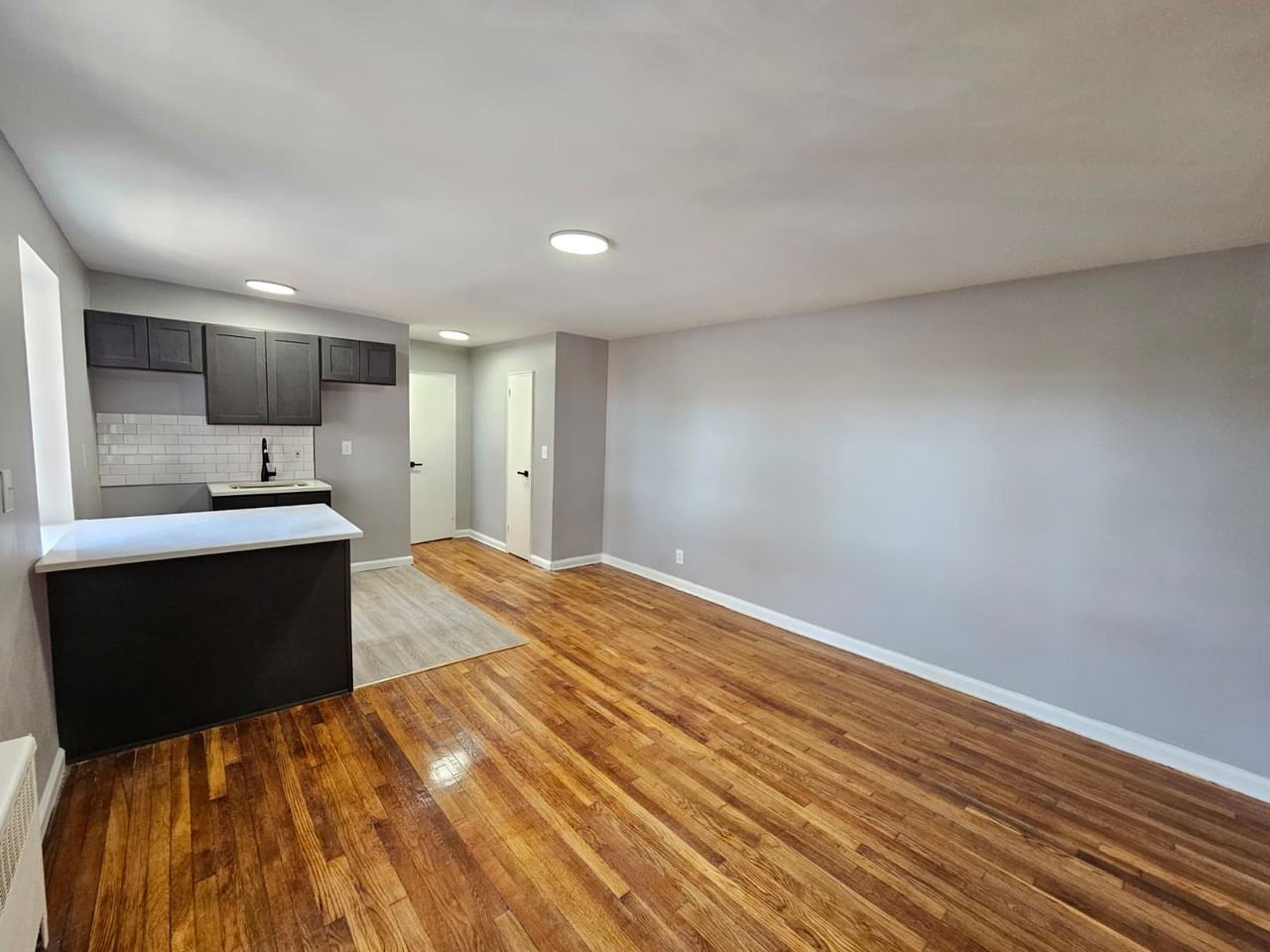 2 Chapman Pl #4 - Photo 3 of 5