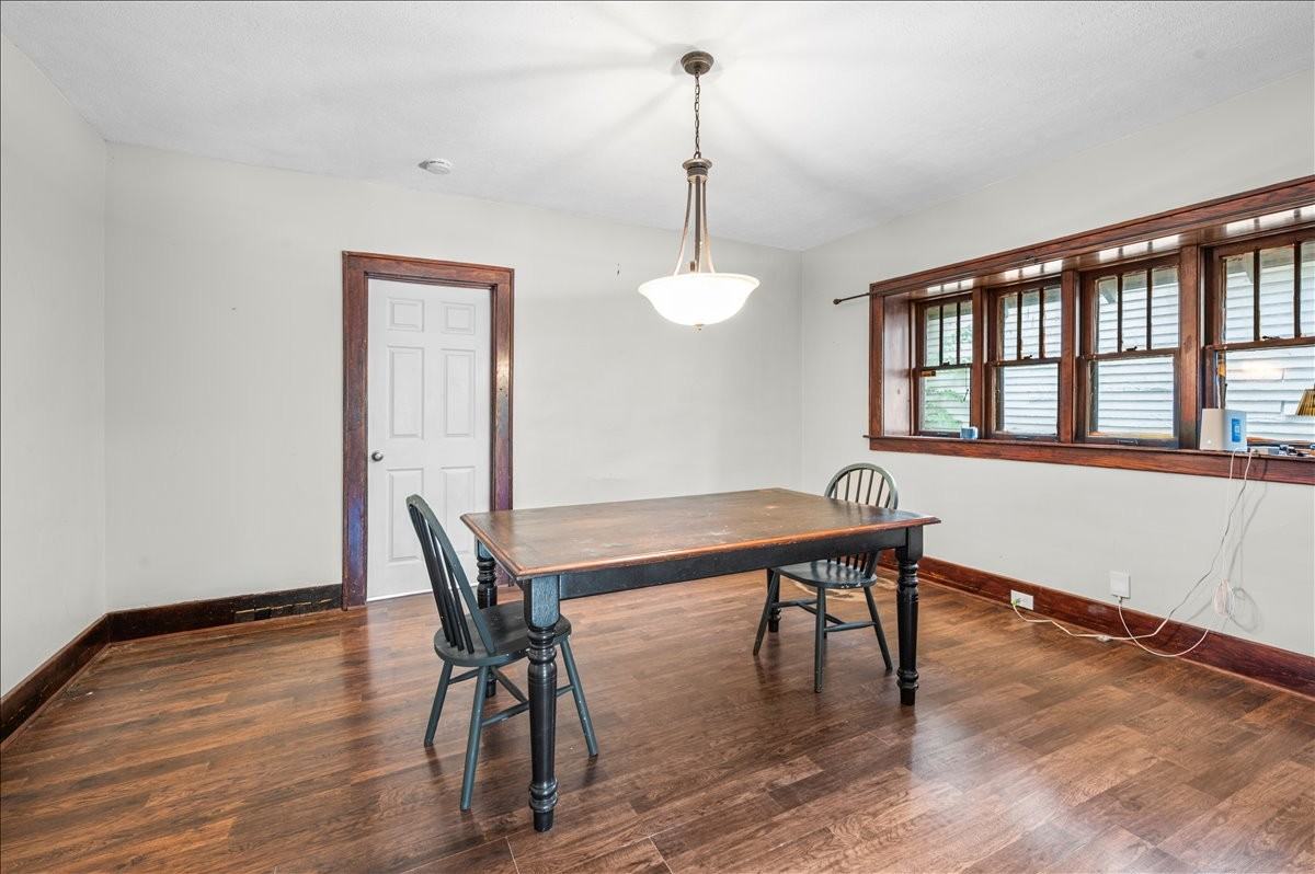 1015 Watkins St Se #NA - Photo 5 of 26