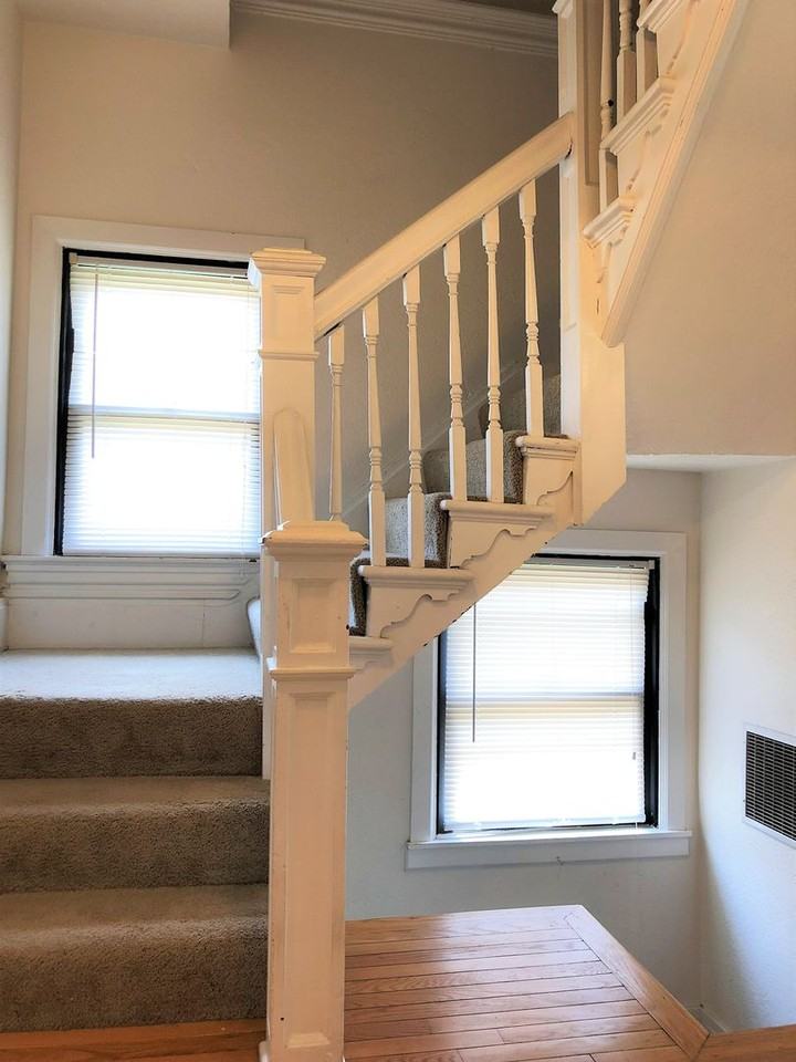 102 - 214/216 Oneida St - Photo 6 of 50