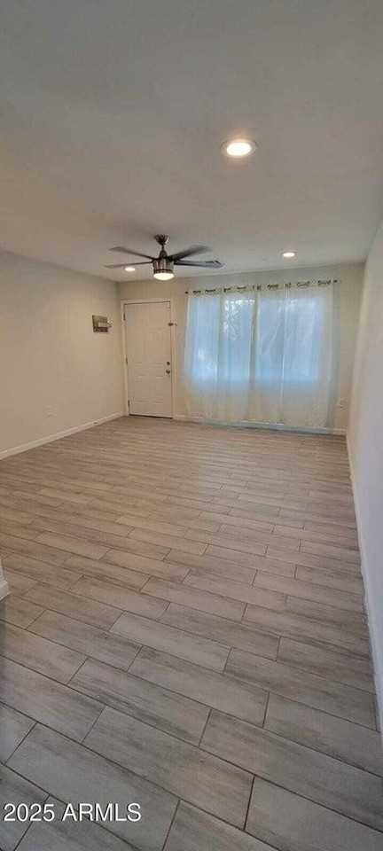 6717 N 53rd Ave - Photo 4 of 12
