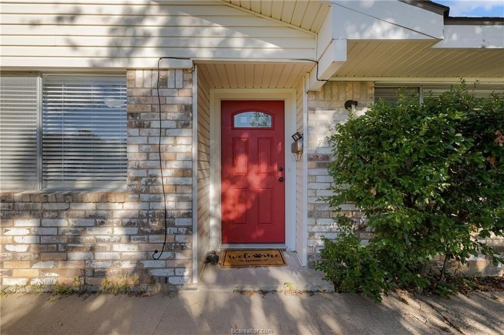 1717 Lawyer St #A - Photo 4 of 22